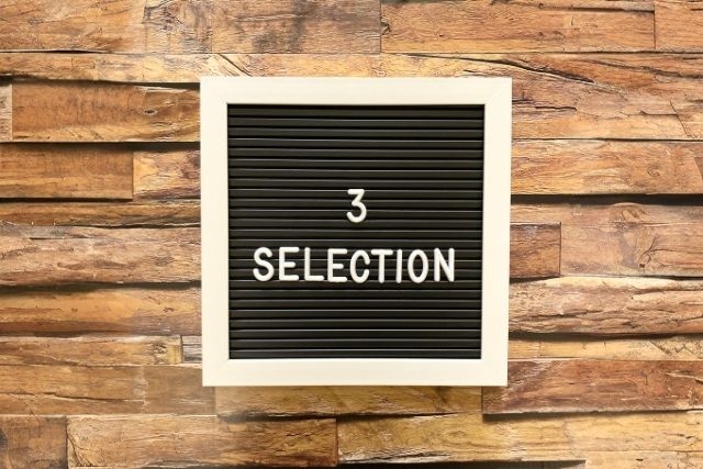 3選
